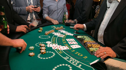 5 aturan untuk menang di blackjack table